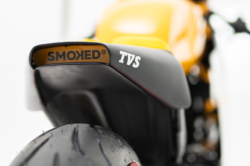 close view of the small taillight with Smoked emblem