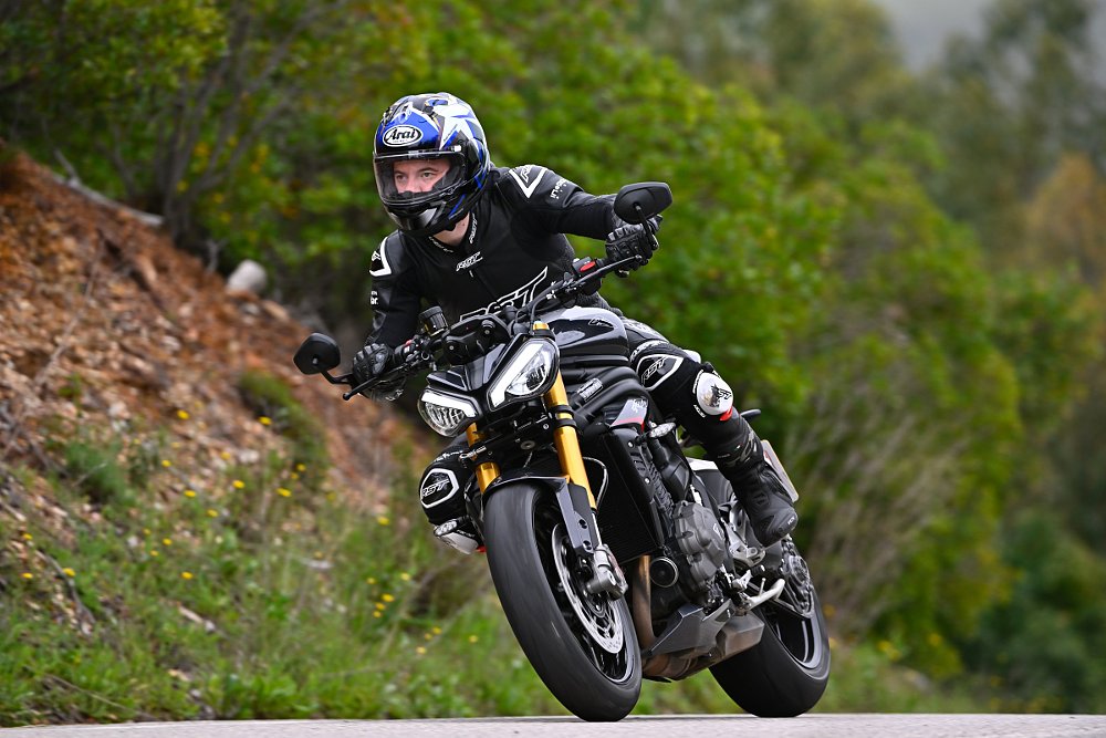 riding the Speed Triple RS on a country road