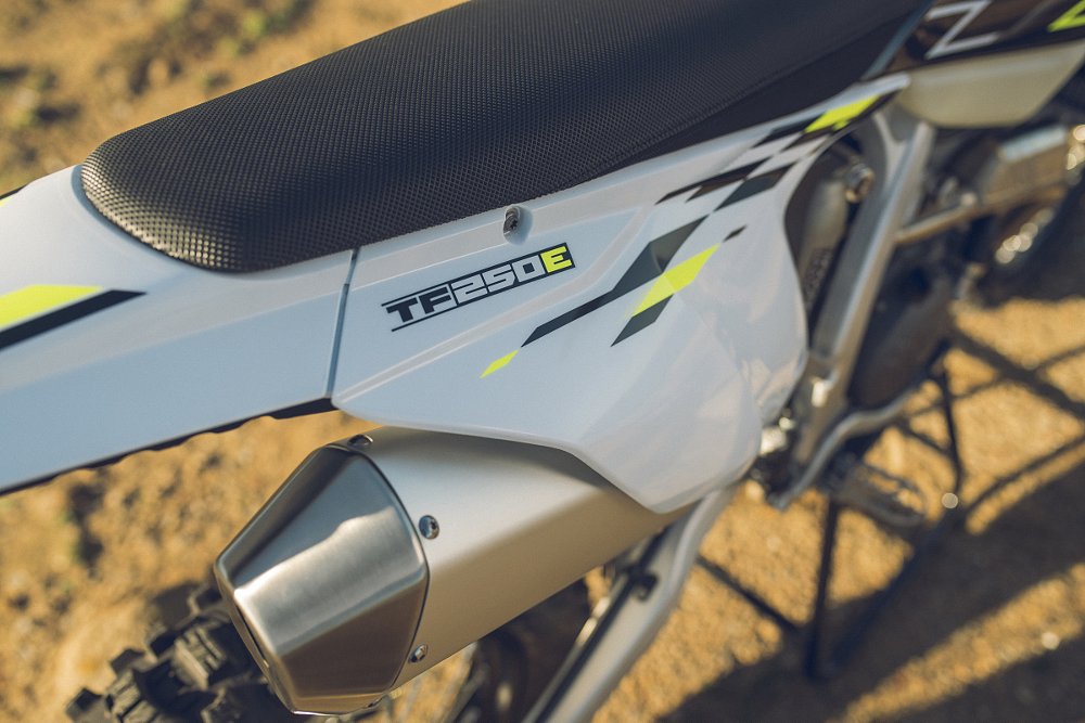 close view of the tail section and exhaust