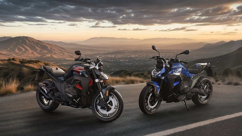 Two 2026 BMW R 1300 Rs staged before a lookout point.