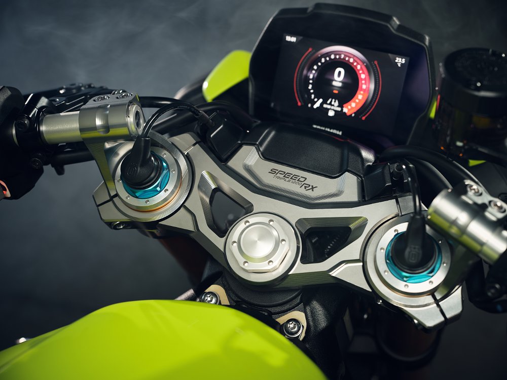 A close up of the Triumph Speed Triple 1200 RX's yoke-mounted clip-ons.