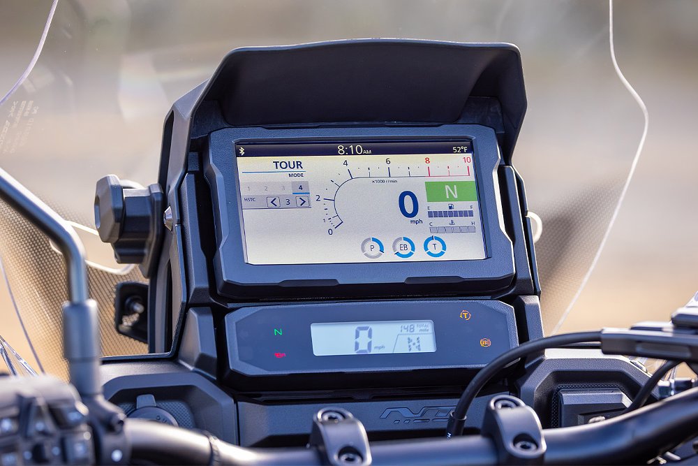 A close-up of the NT1100 DCT's 6.5-inch touchscreen TFT display.