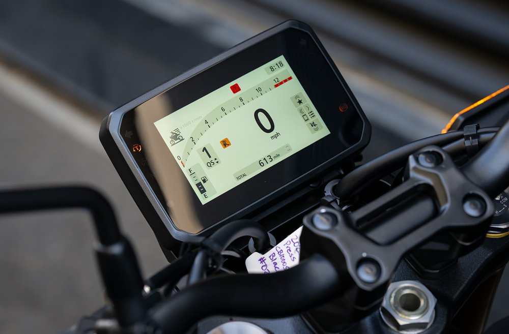 view of the digital display on the Hornet