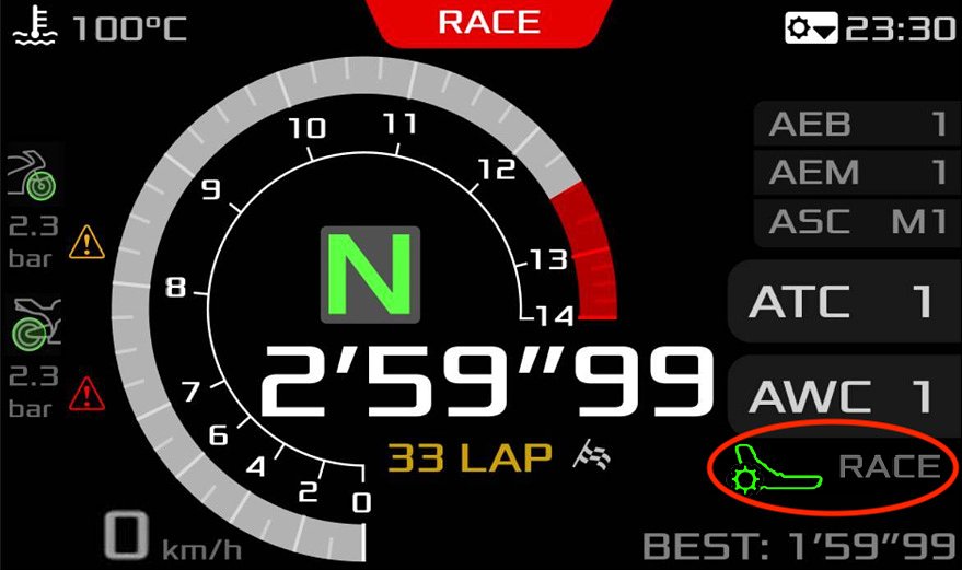 A close-up of the RSV4 1100 Factory's five-inch dash with the Corner by Corner system activated.