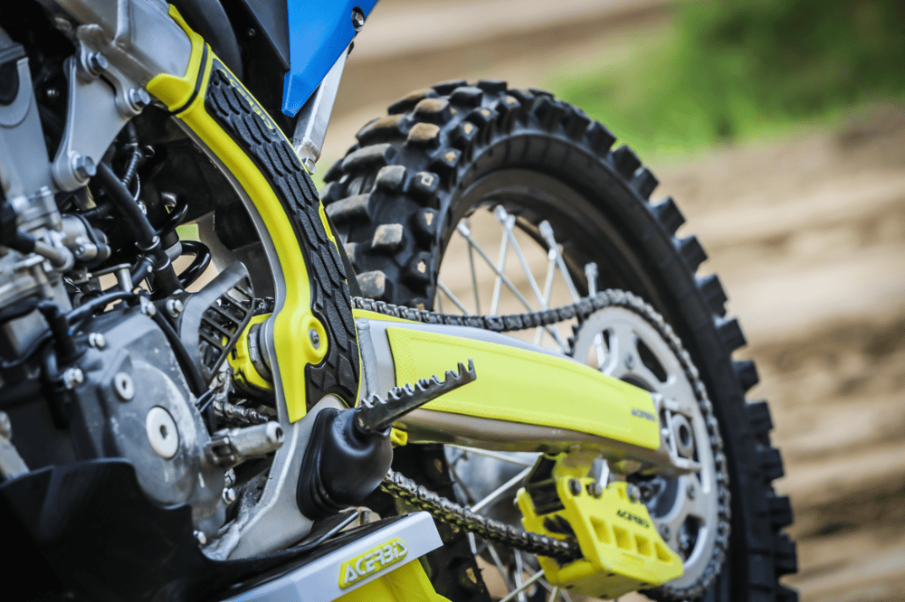 Cutaway or material detail of frame guard